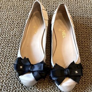 Chanel - Women’s Flat Ballerina (size 37)